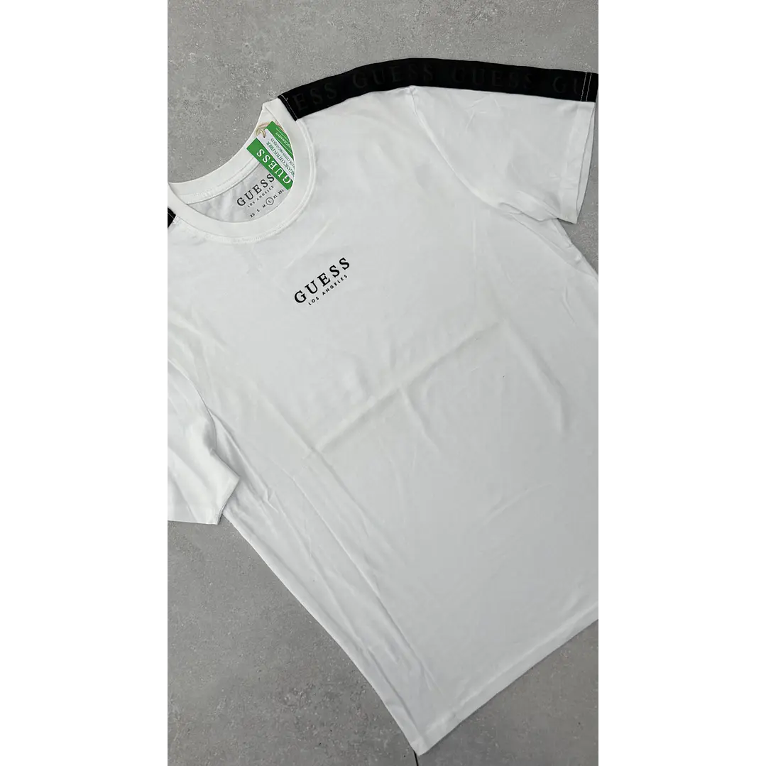 POLERA GUESS 1