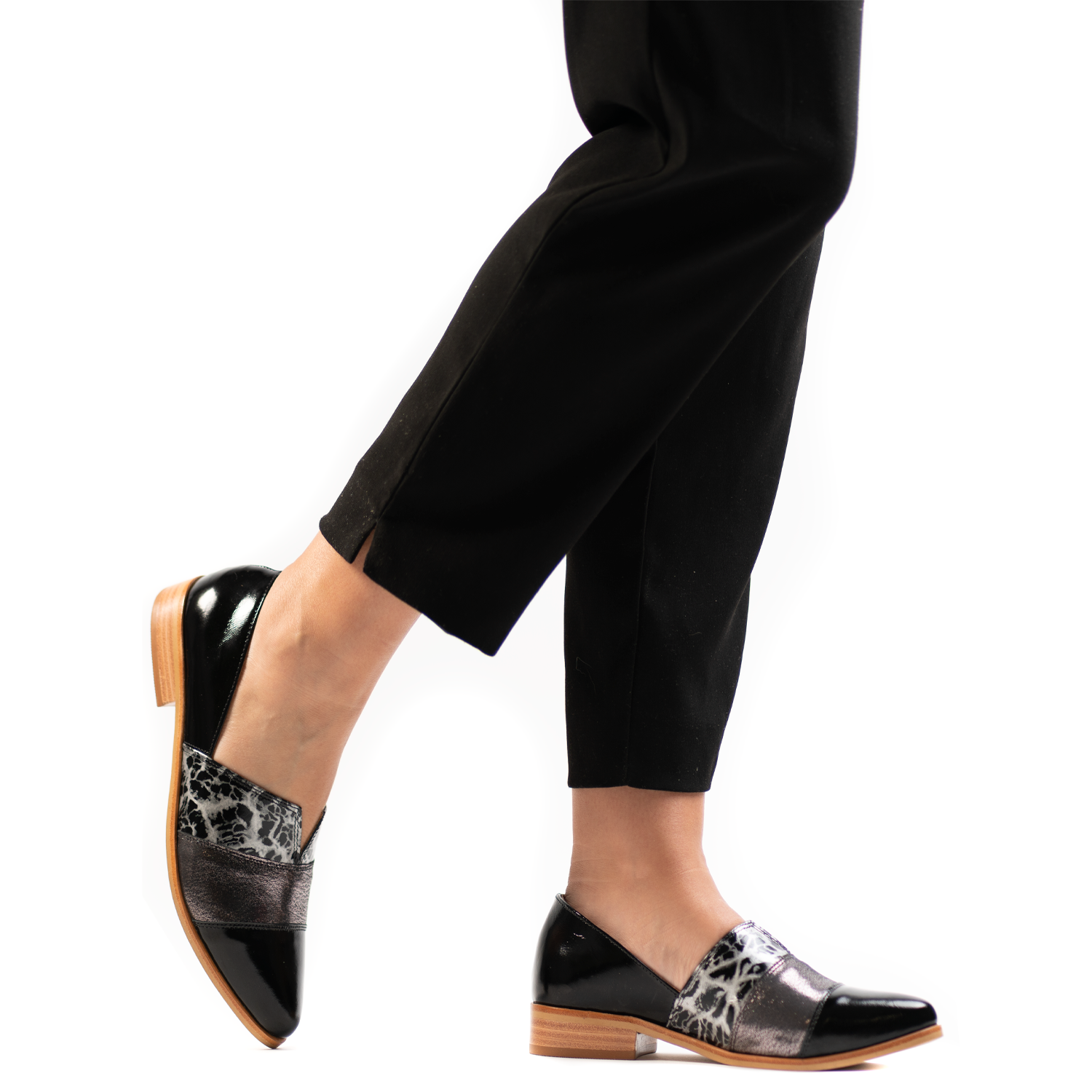 Zapatos Mujer Dorado Negro y Plateado Calzado Cuero chileno