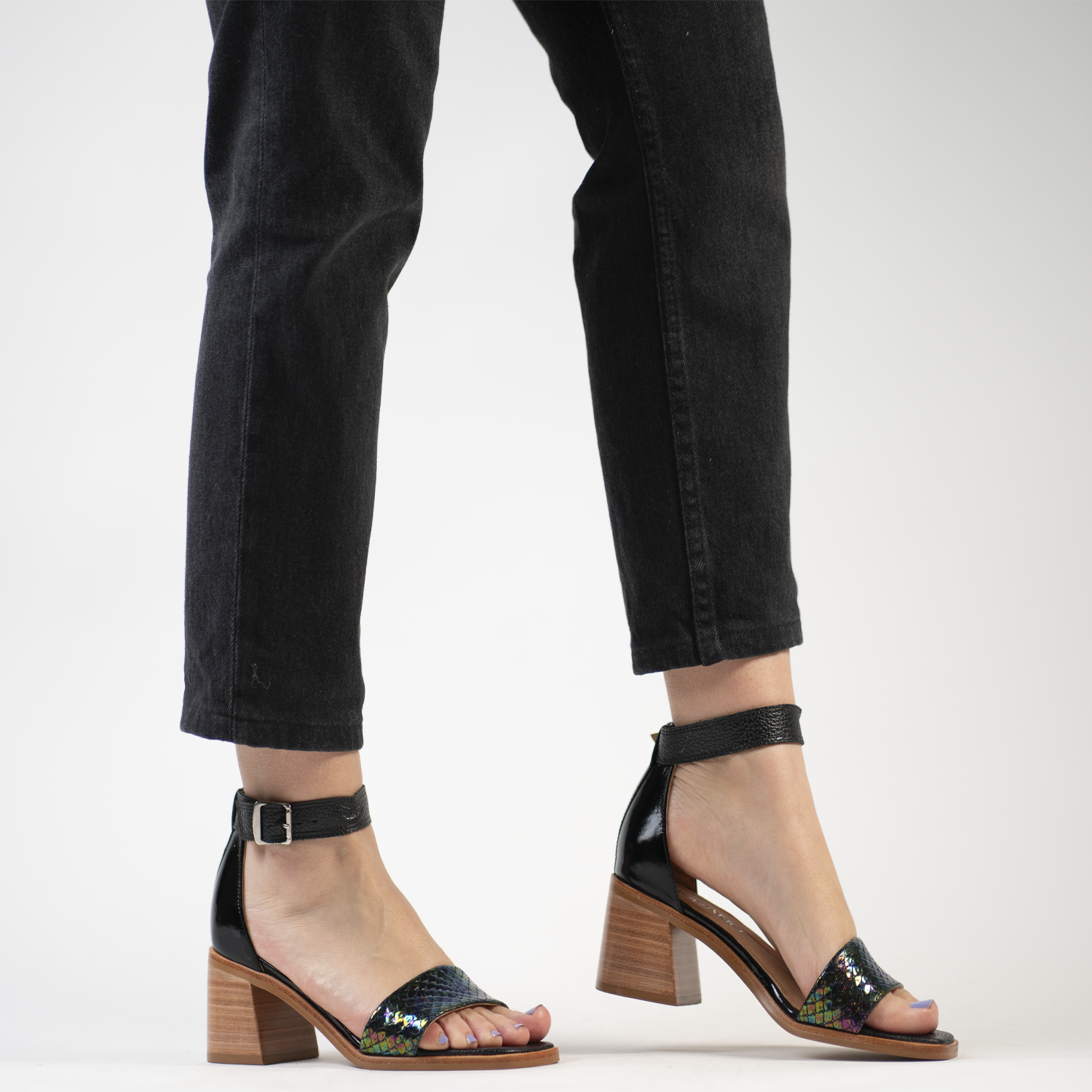 Río Black Rainbow 8