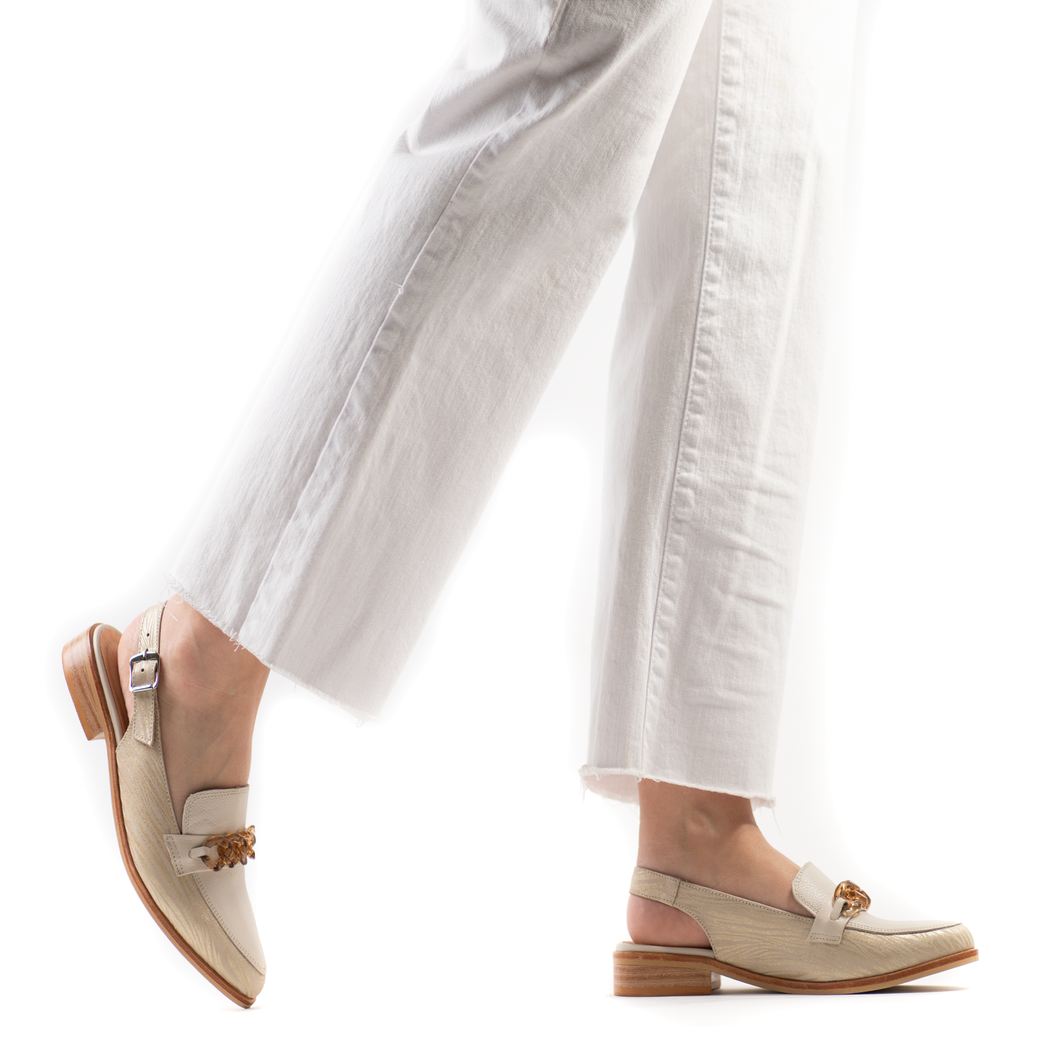 Aura Zeebra Marfil 1