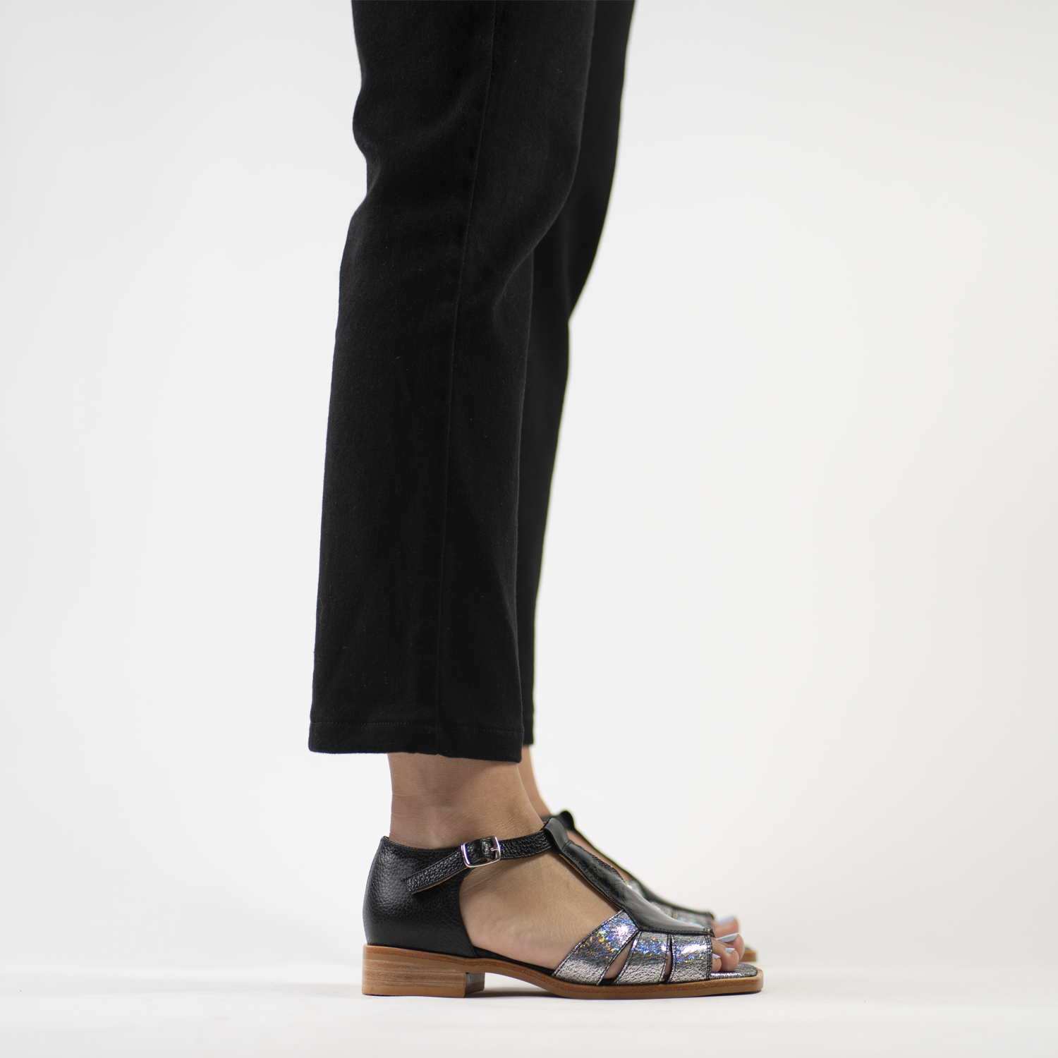 Jacinta Black Ice 11