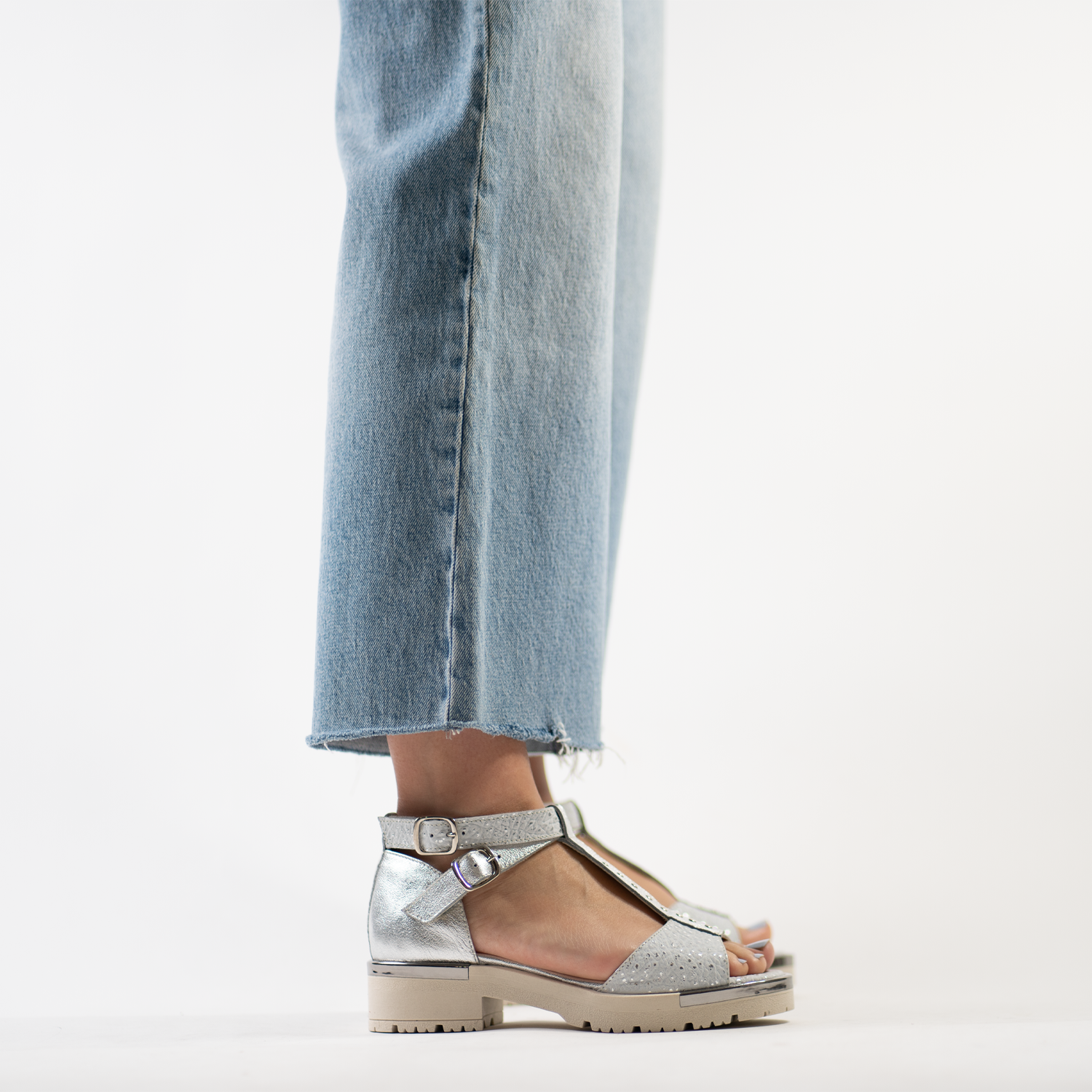 Capri Soft Silver 11