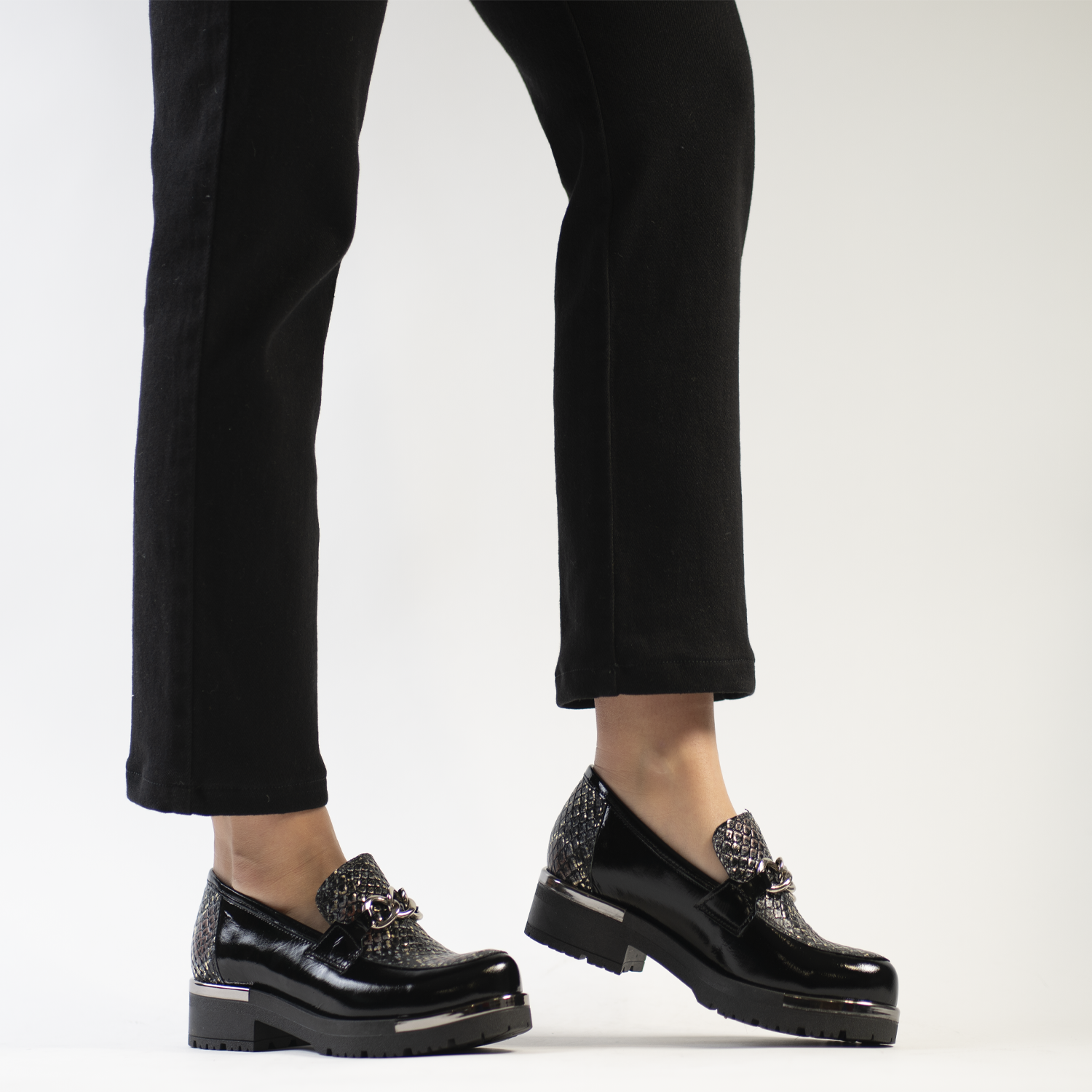 Lisboa Negro King Oro 2