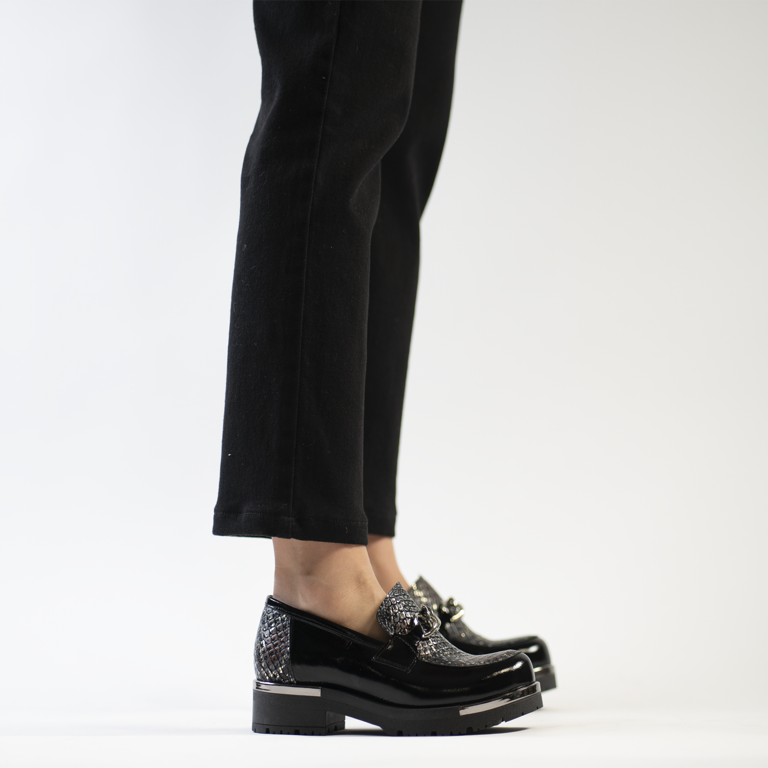 Lisboa Negro King Oro 4