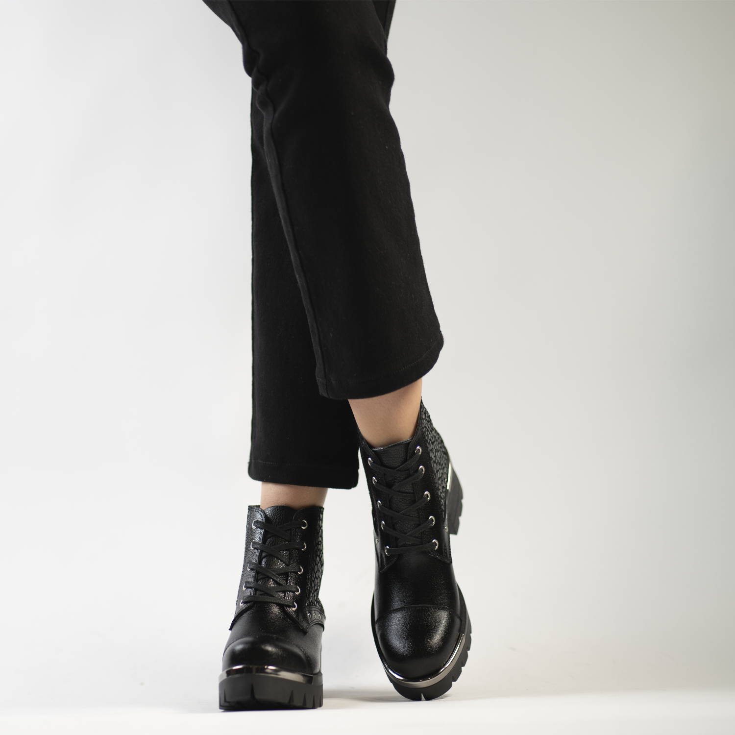 Matilda Negro Print 14