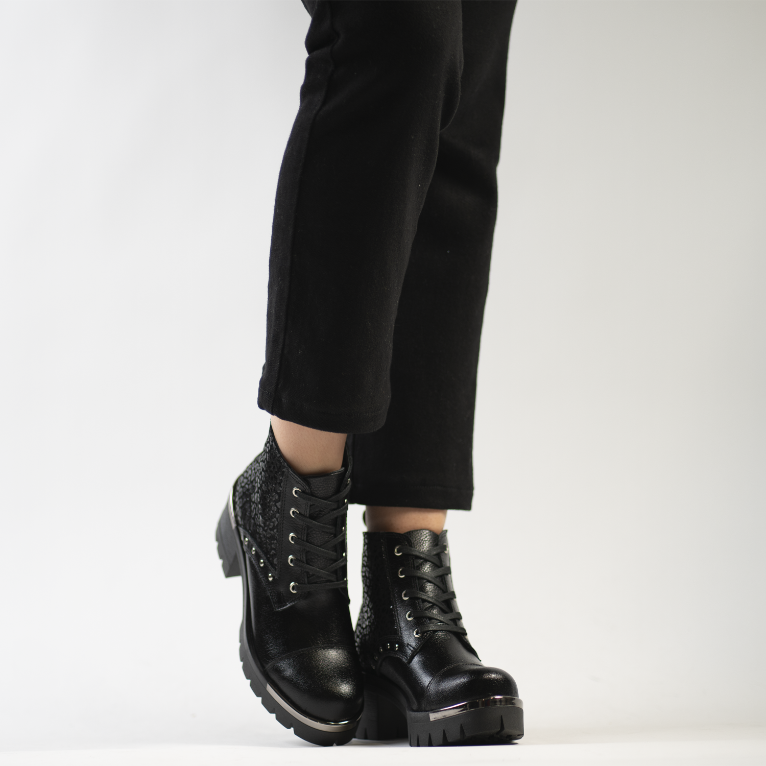 Matilda Negro Print 15