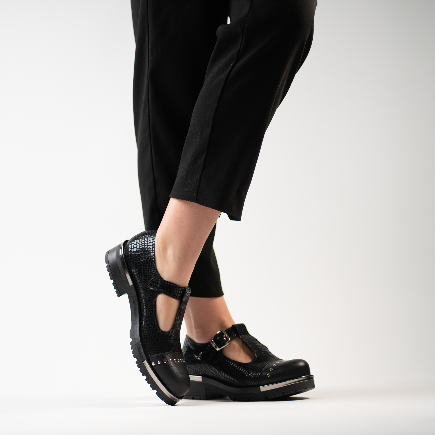 Mallorca Full Black 8