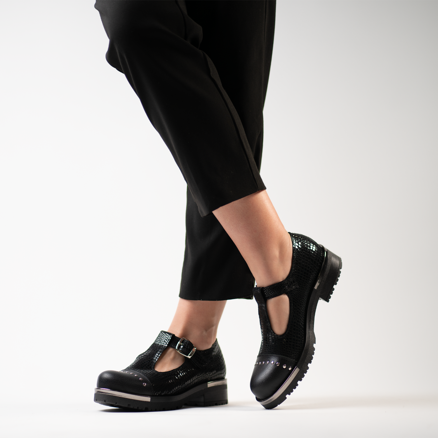 Mallorca Full Black 10