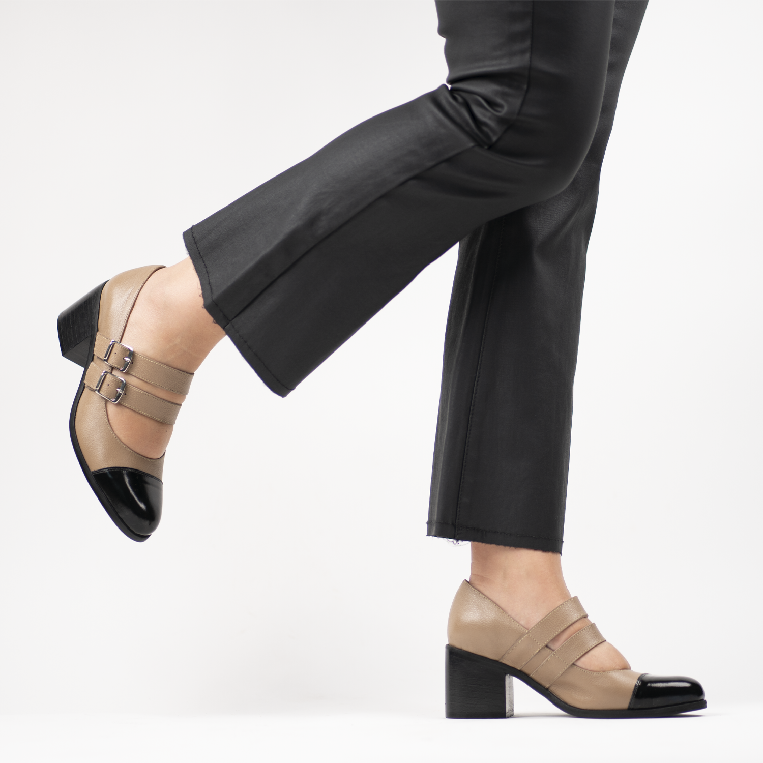 Eloise Cream Black 3