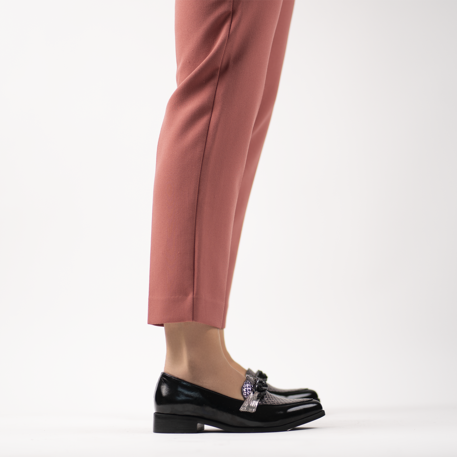 Aurora Dark Silver 12