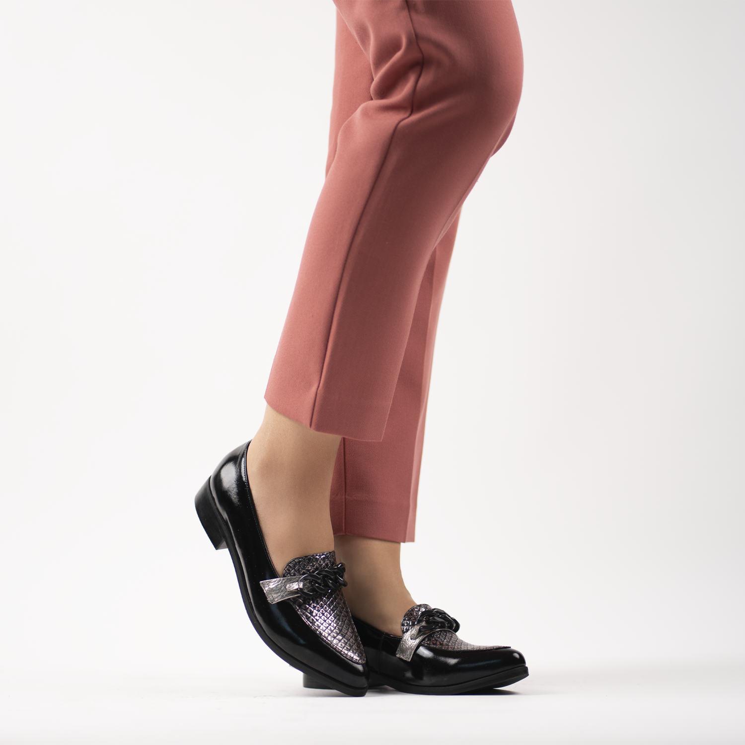 Aurora Dark Silver 9