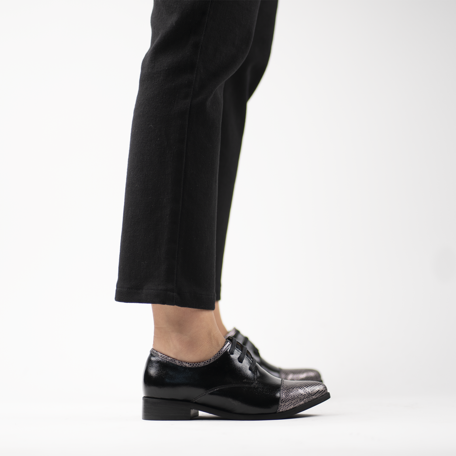 Flavia Negro Platino 12