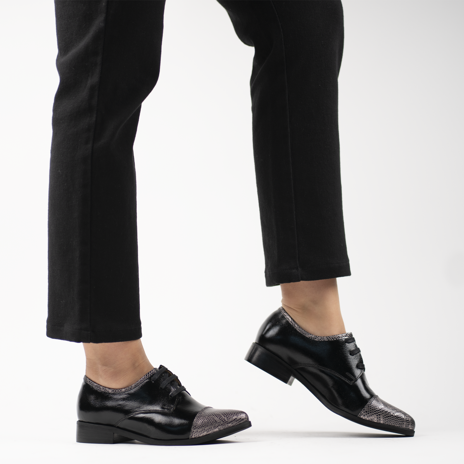 Flavia Negro Platino 3