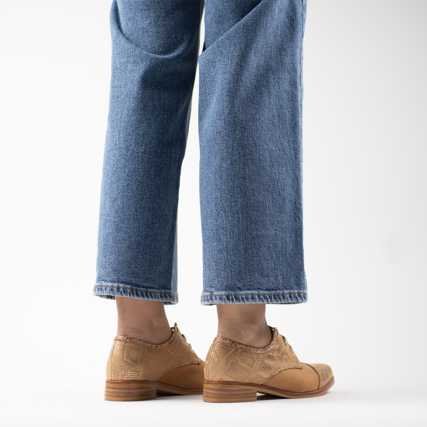 Flavia Honey Camel 13