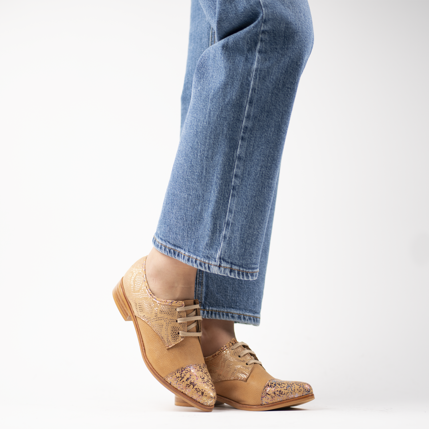 Flavia Honey Camel 8