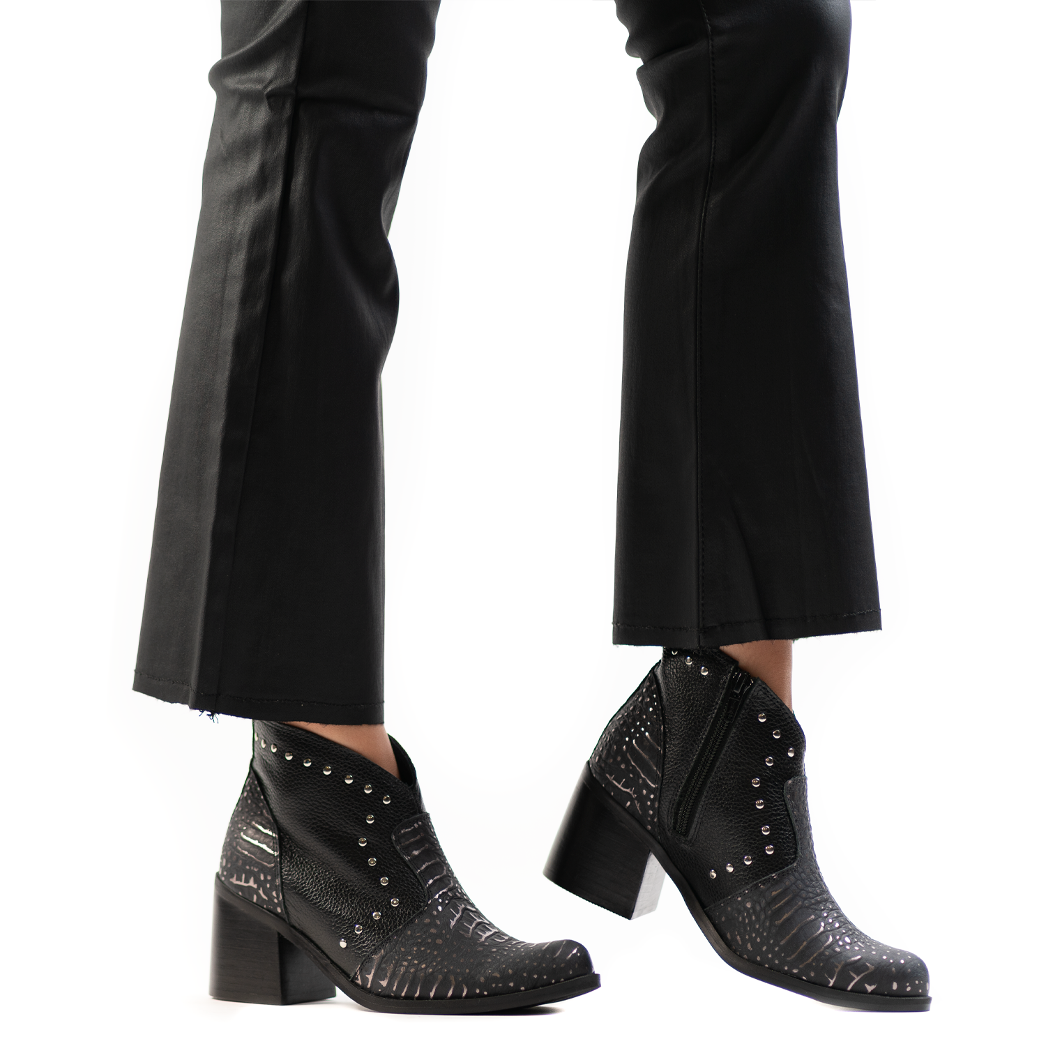 Charlotte Negro Peltre 5