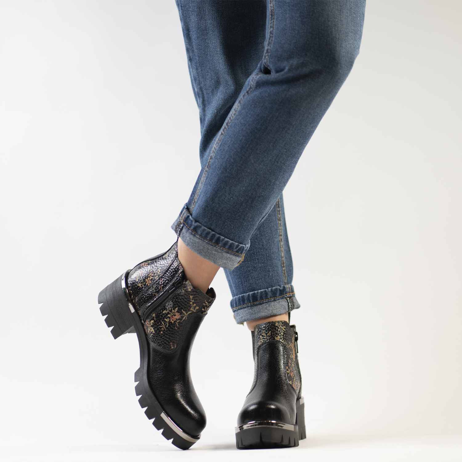 Zoe Black Romance 12