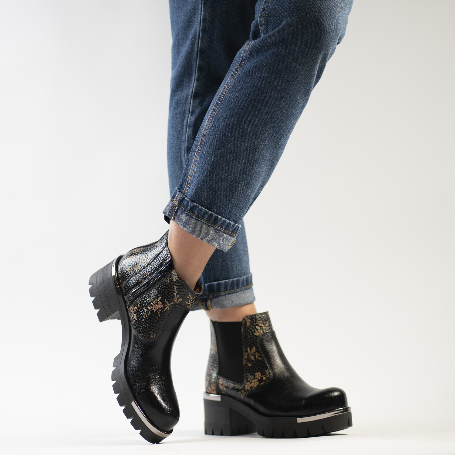 Zoe Black Romance 13