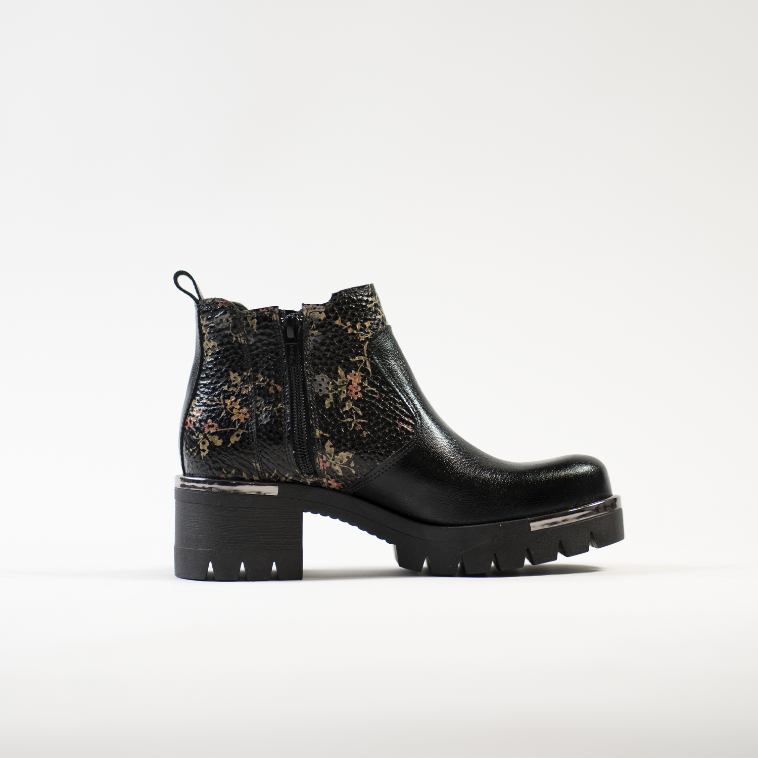 Zoe Black Romance 17