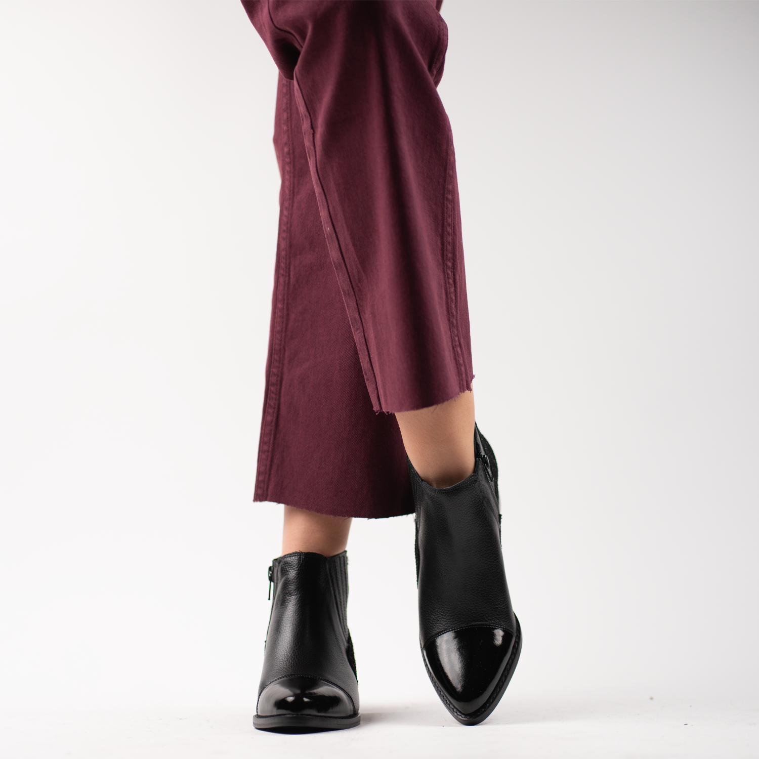 Nicoletta Black Glitter 4