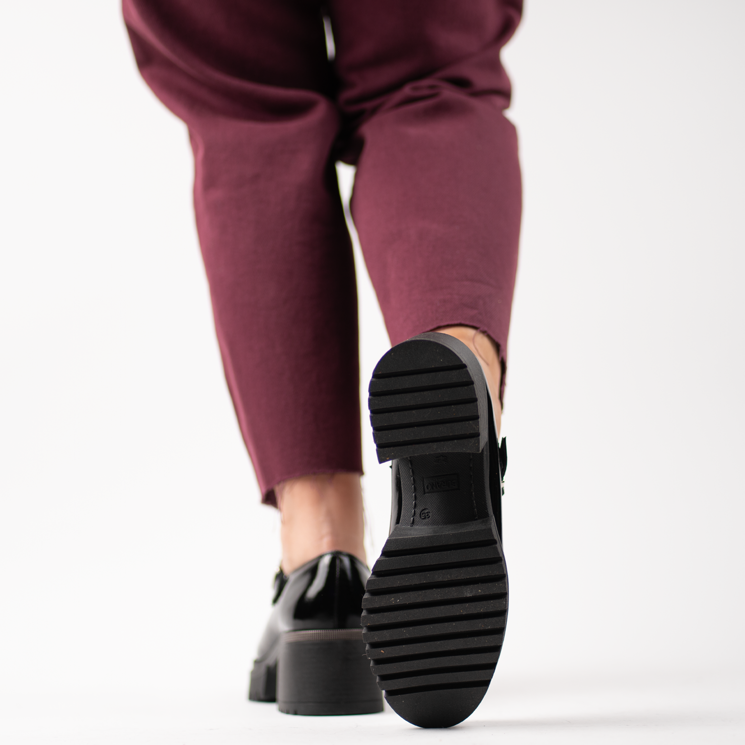 Granada Black Silver 11