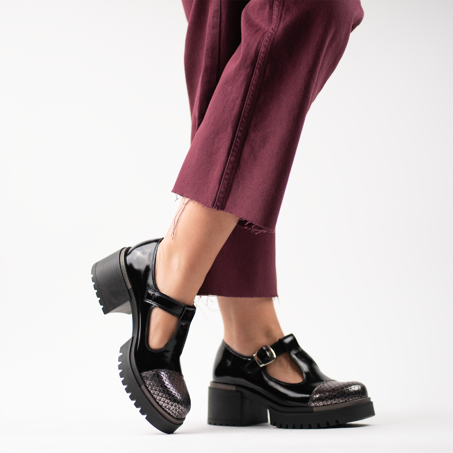 Granada Black Silver 6