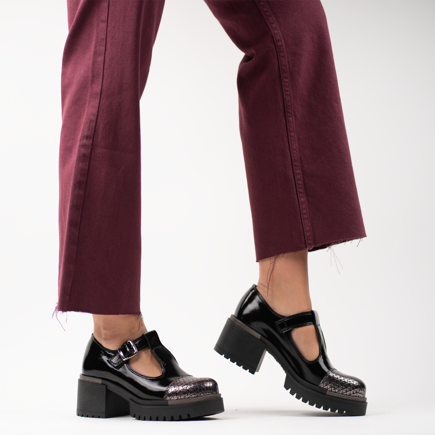 Granada Black Silver 2