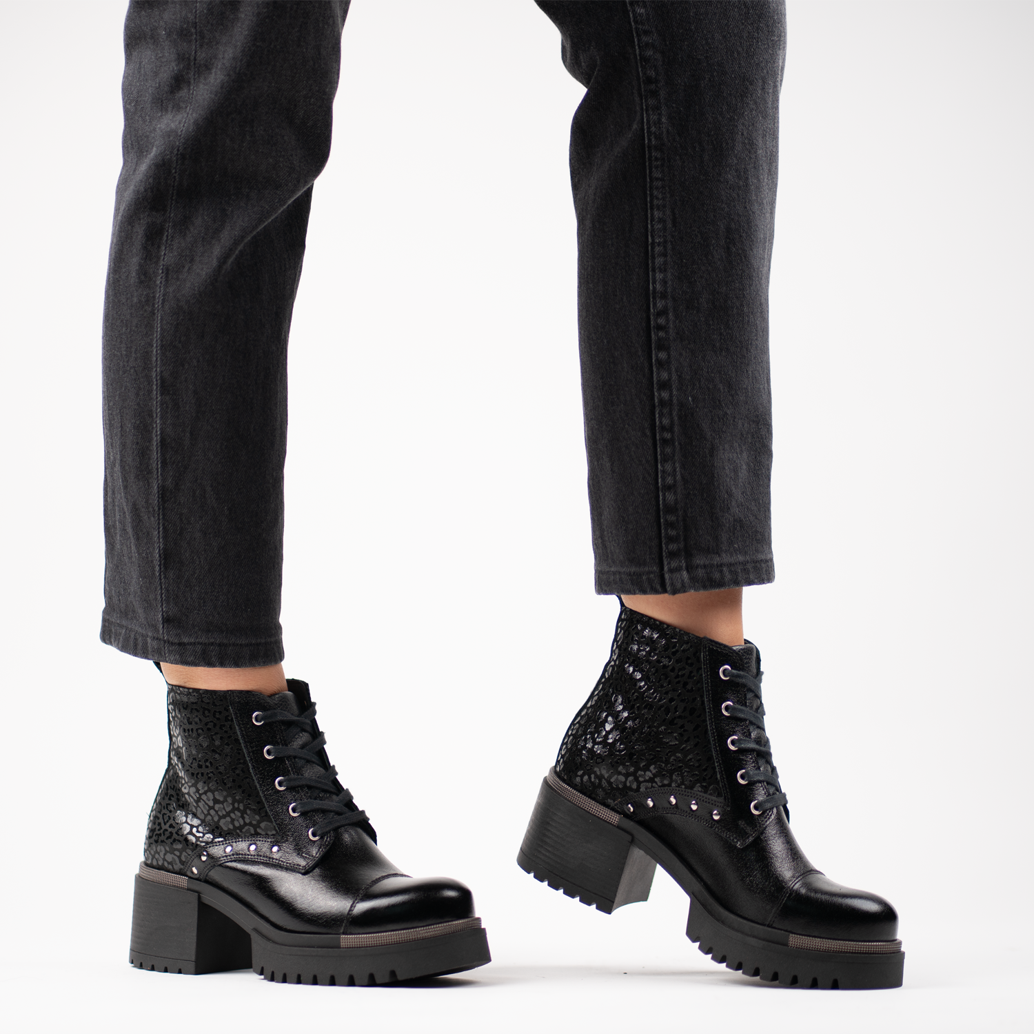 Matilda Black Print 2