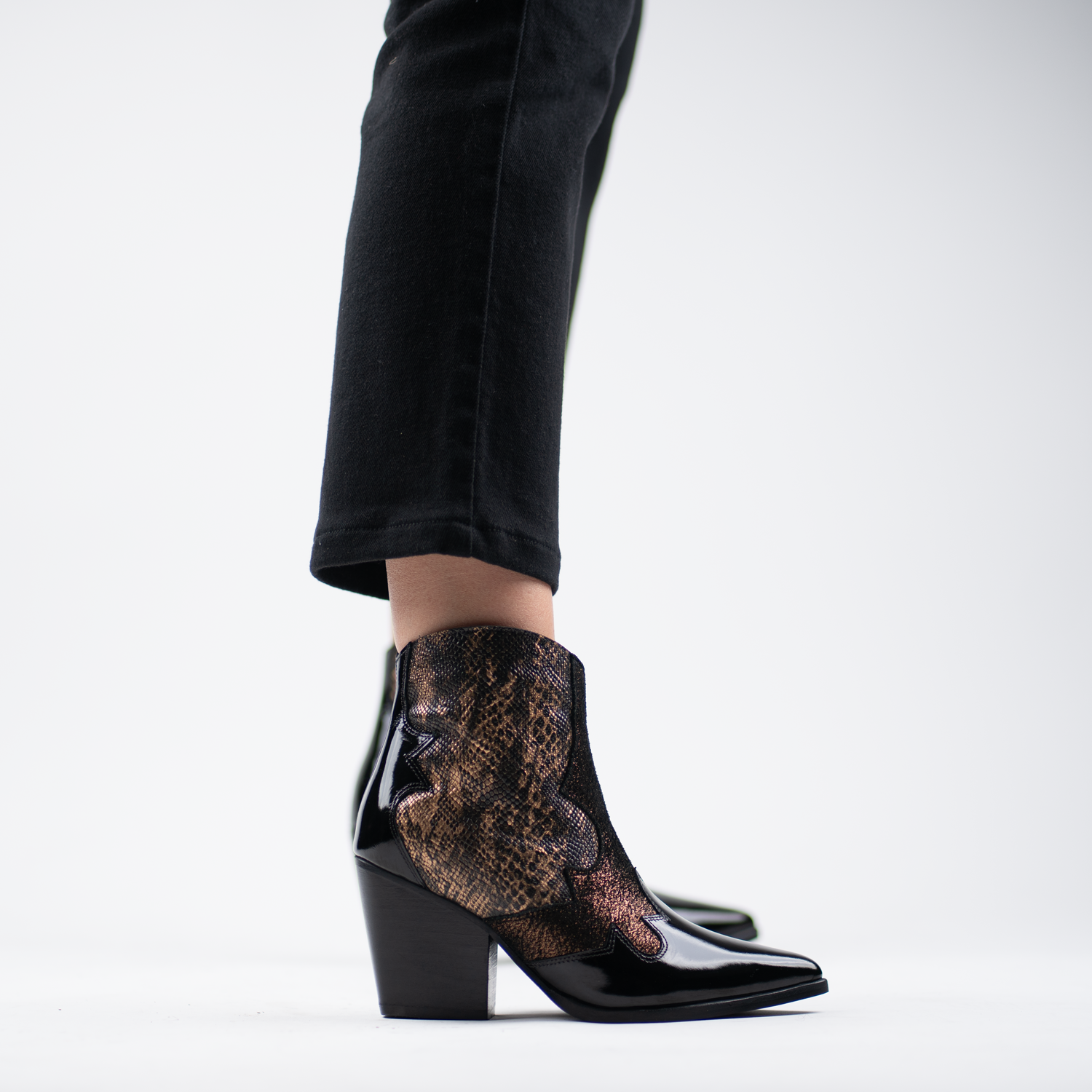 Arizona Negro Bronce  10