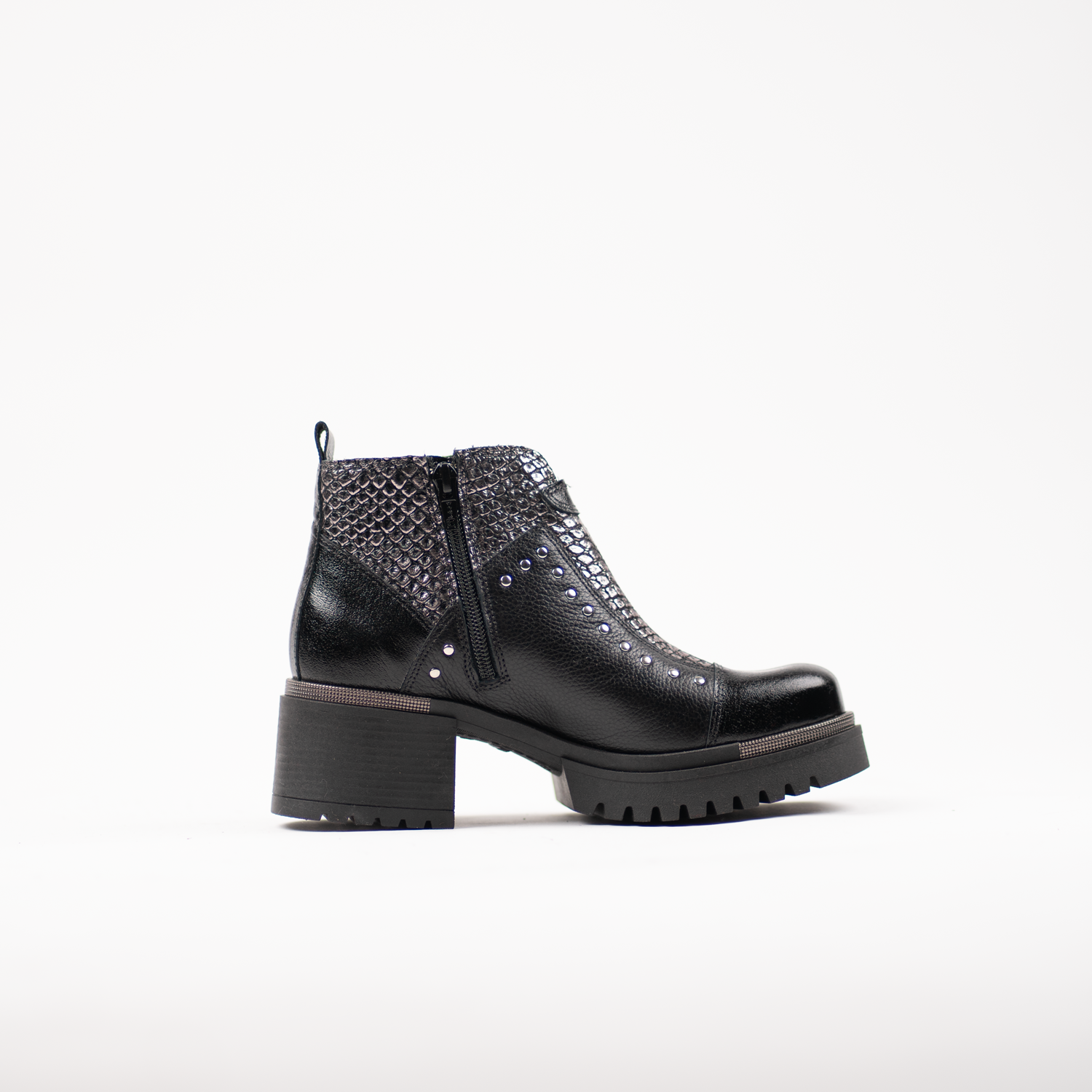 Málaga Black Silver 11