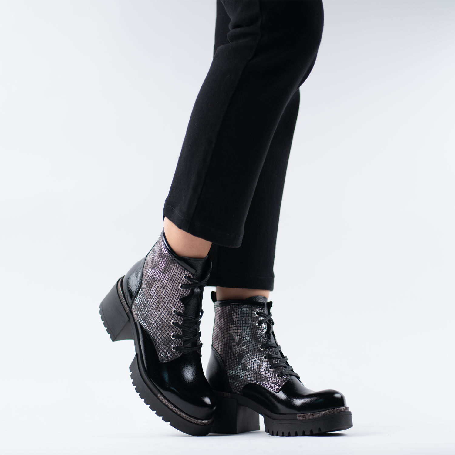 Verona Dark Silver 6