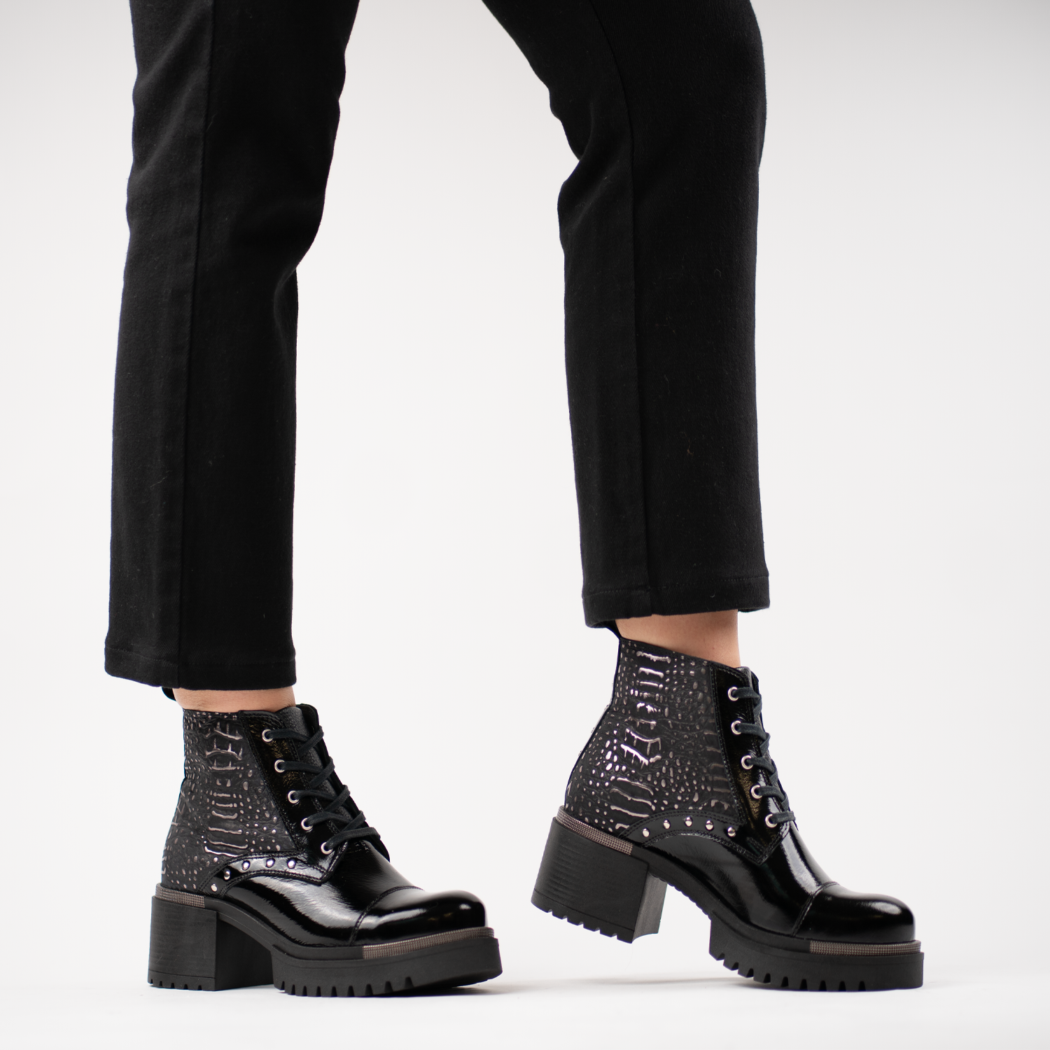 Matilda Negro Peltre 2