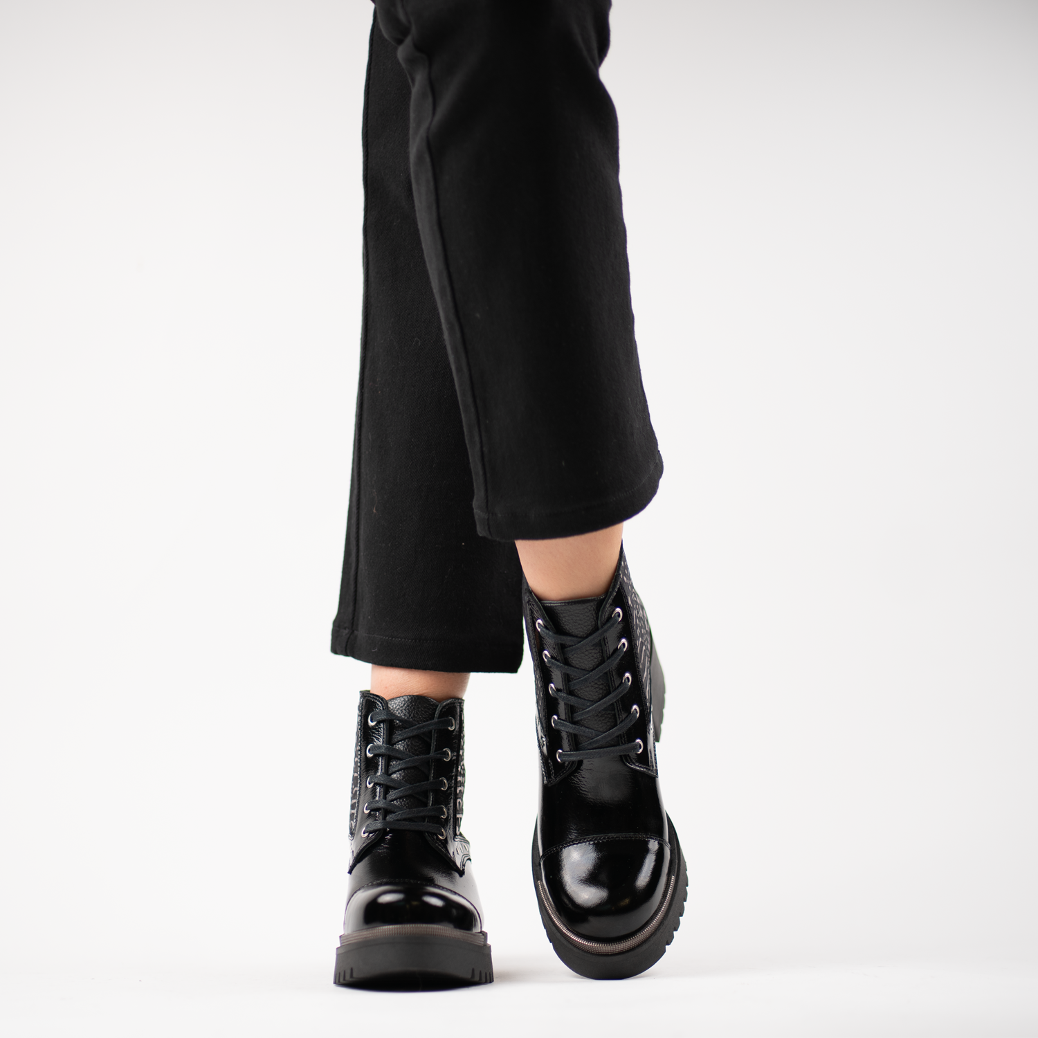 Matilda Negro Peltre 4