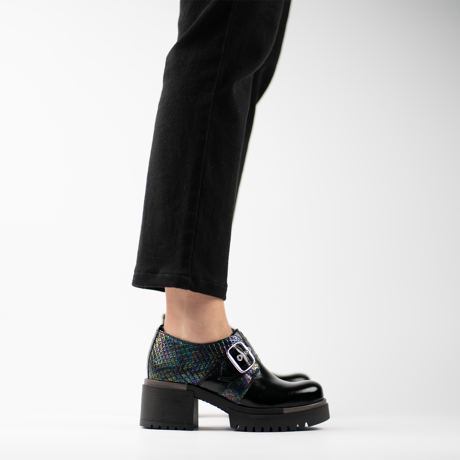 Sicilia Negro Tornasol 11