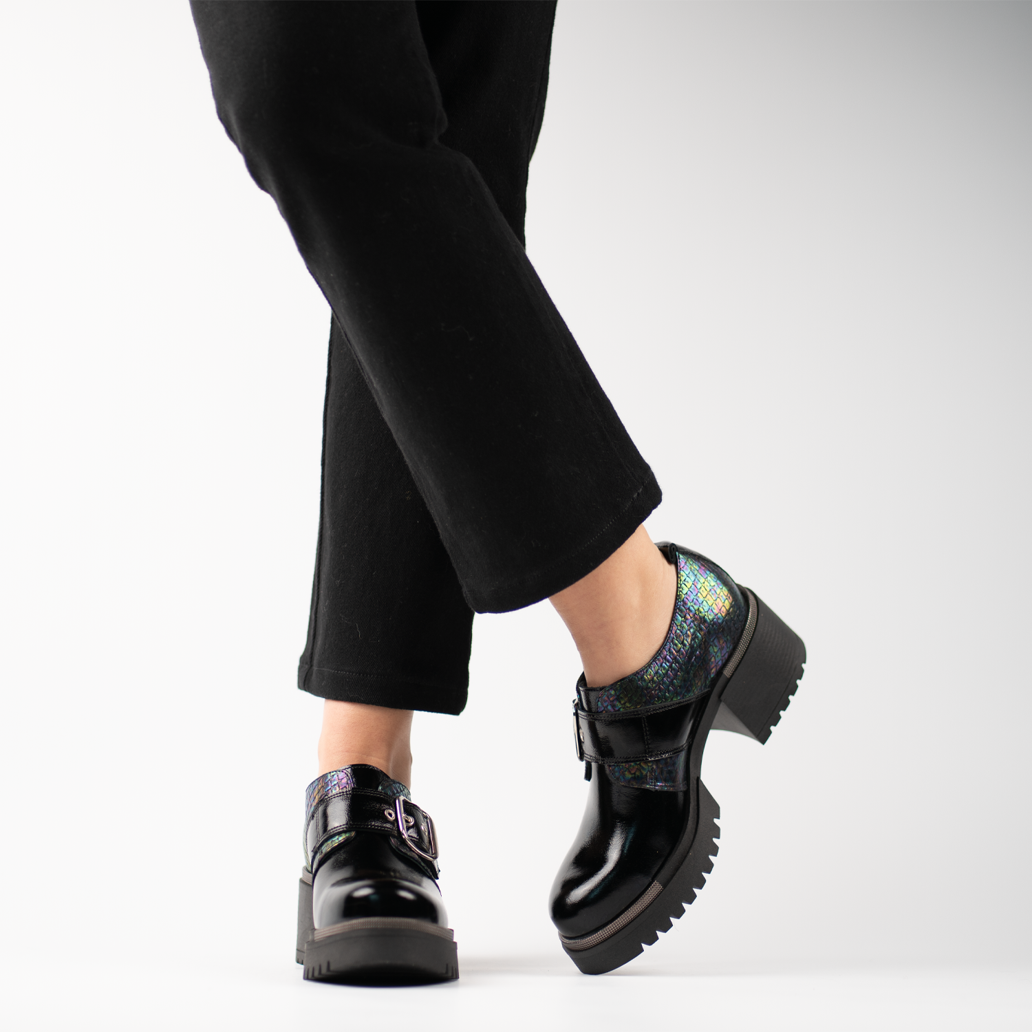 Sicilia Negro Tornasol 6