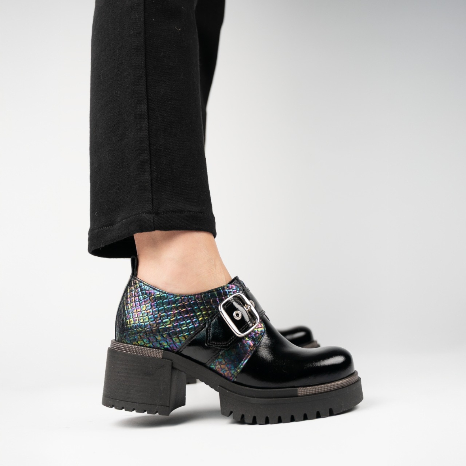 Sicilia Negro Tornasol 2