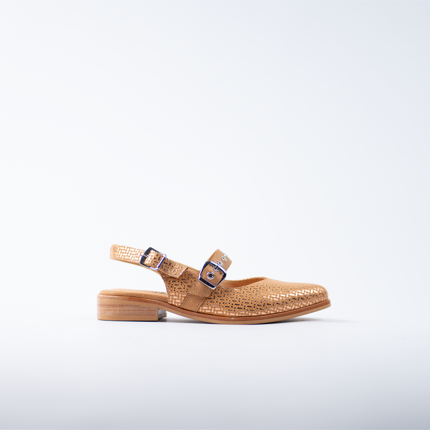 Amelia Camel Soft 8