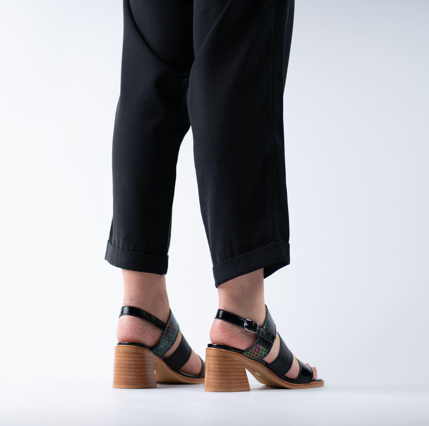 Ipanema Black Moon 8