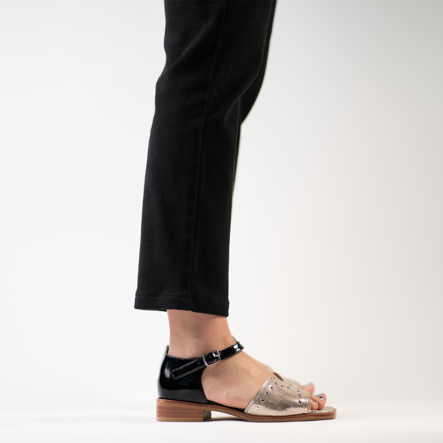 Ginebra Black Gold 11