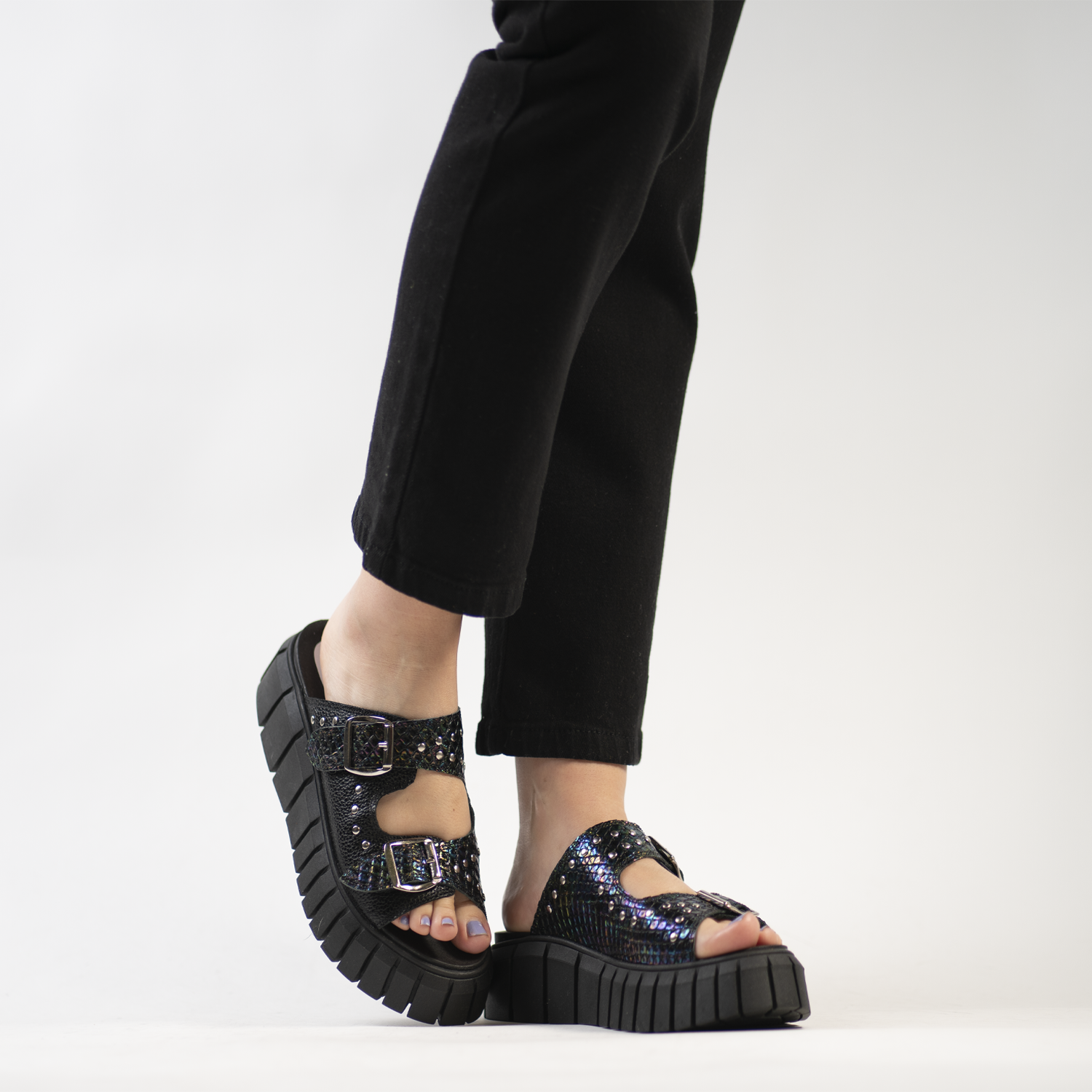 Amalfi Negro Tornasol 15