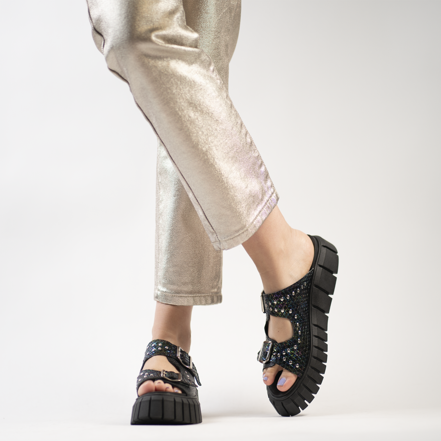 Amalfi Negro Tornasol 21