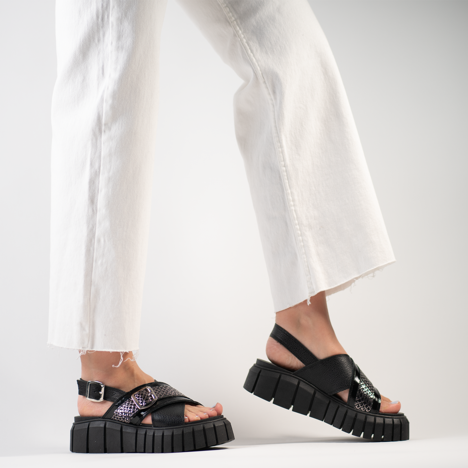 Chiara Black Silver 2