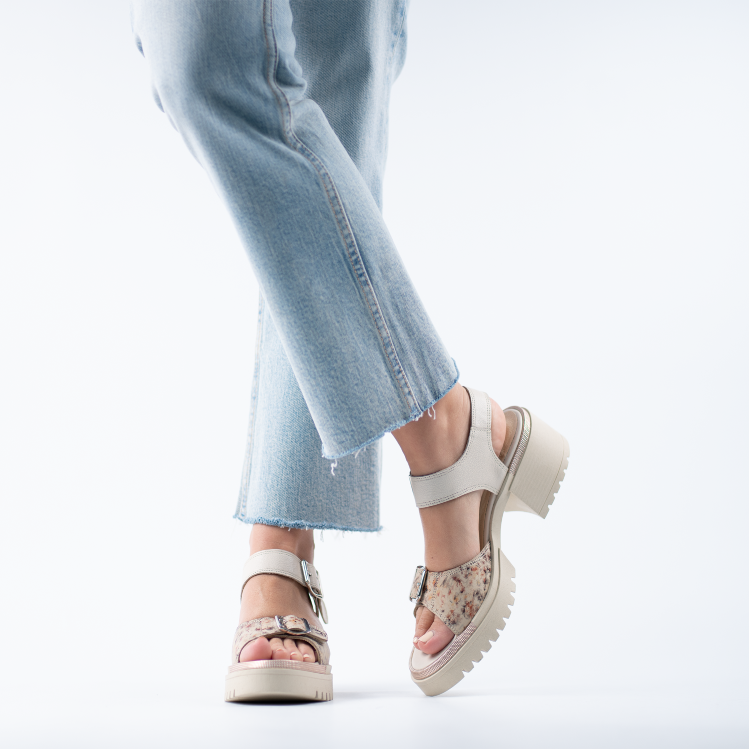 Kara Splash Marfil 5