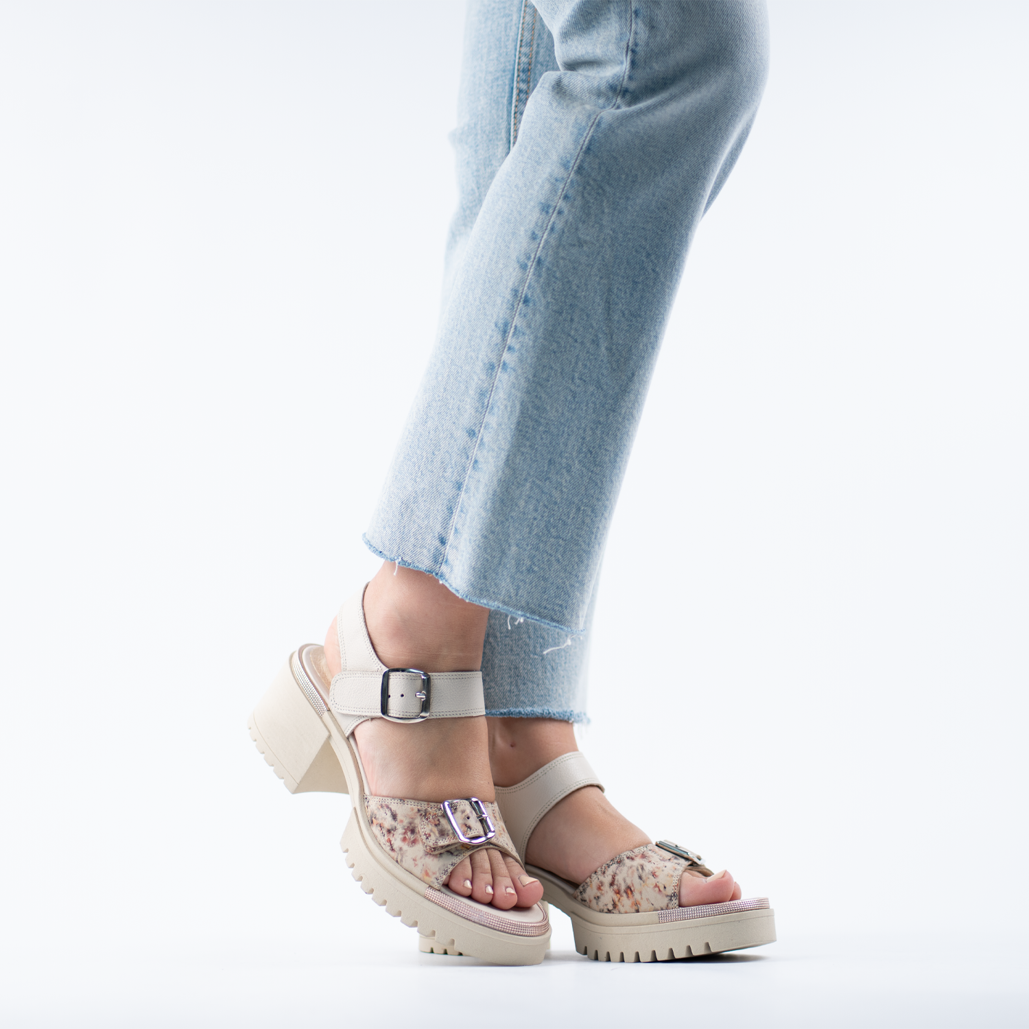 Kara Splash Marfil 6