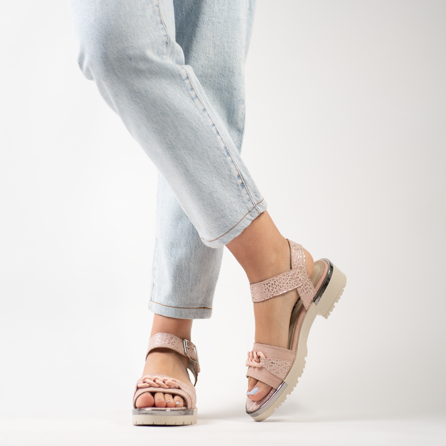 Marcella Moon Rose 5