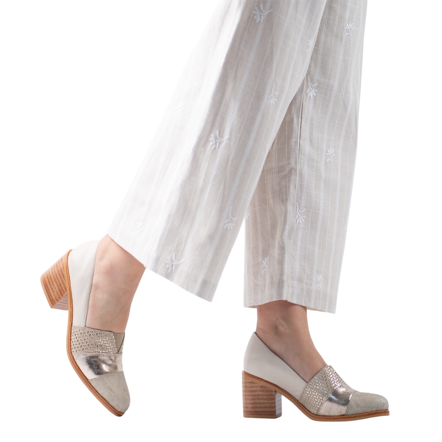 Rafaella Soft Gold 1