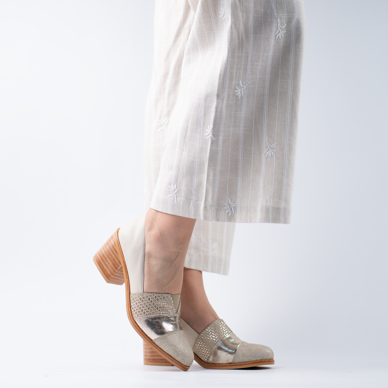 Rafaella Soft Gold 6