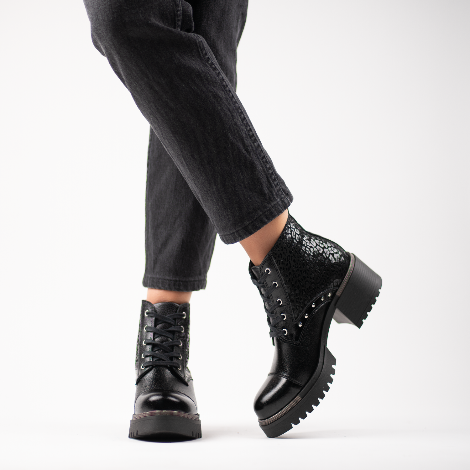 Matilda Black Print 5