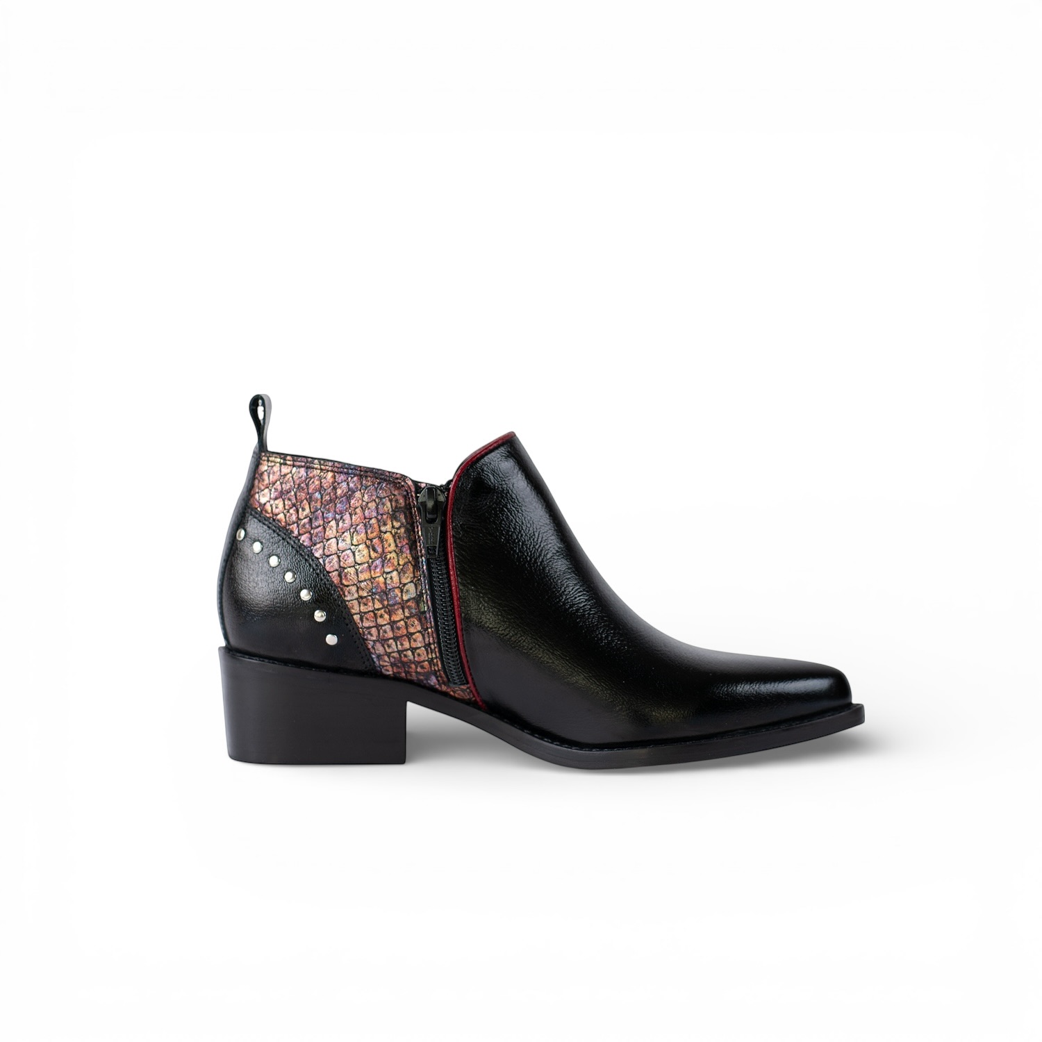 Ágata Black Alpha 5