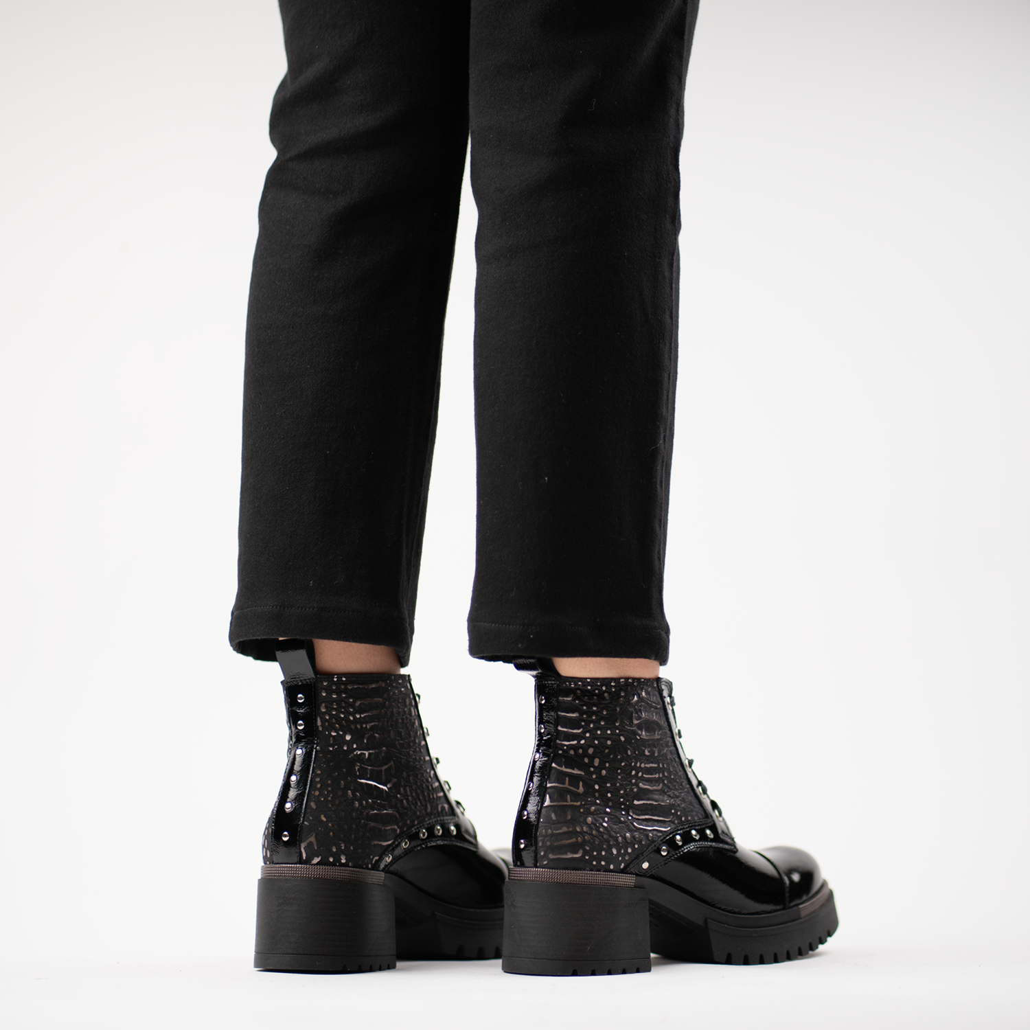 Matilda Negro Peltre 11